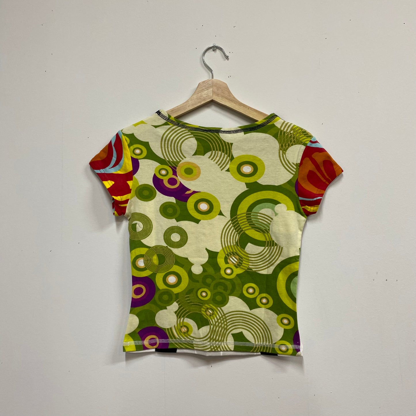 Deadstock late 90s/00s hayes graphic top