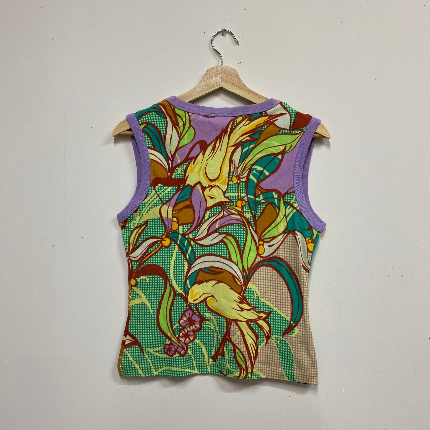 Deadstock late 90s/00s hayes graphic top