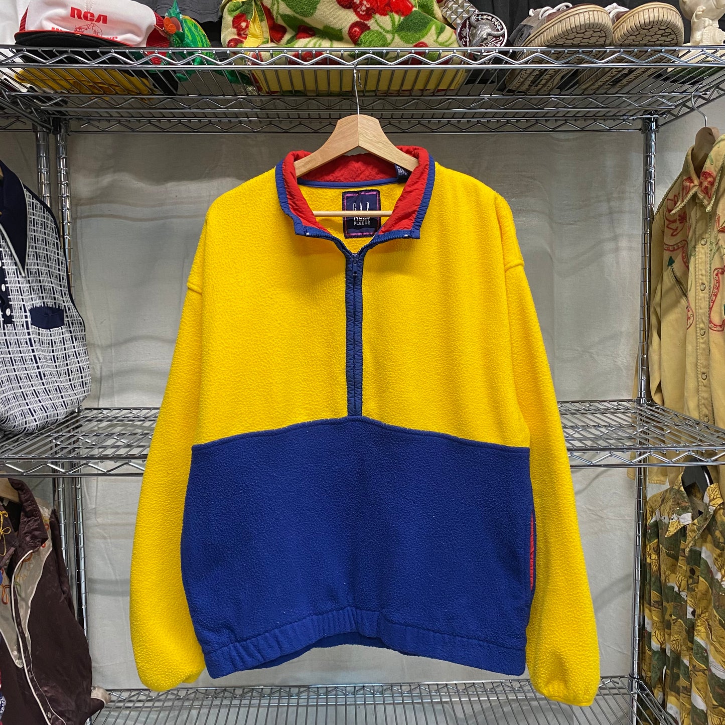 90s gap arctic light colour blocked fleece
