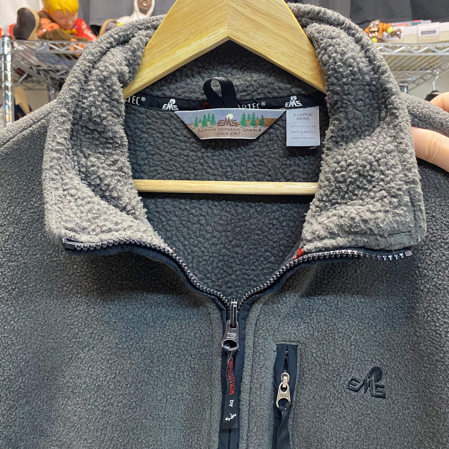 Vintage 1990s EMS full zip fleece
