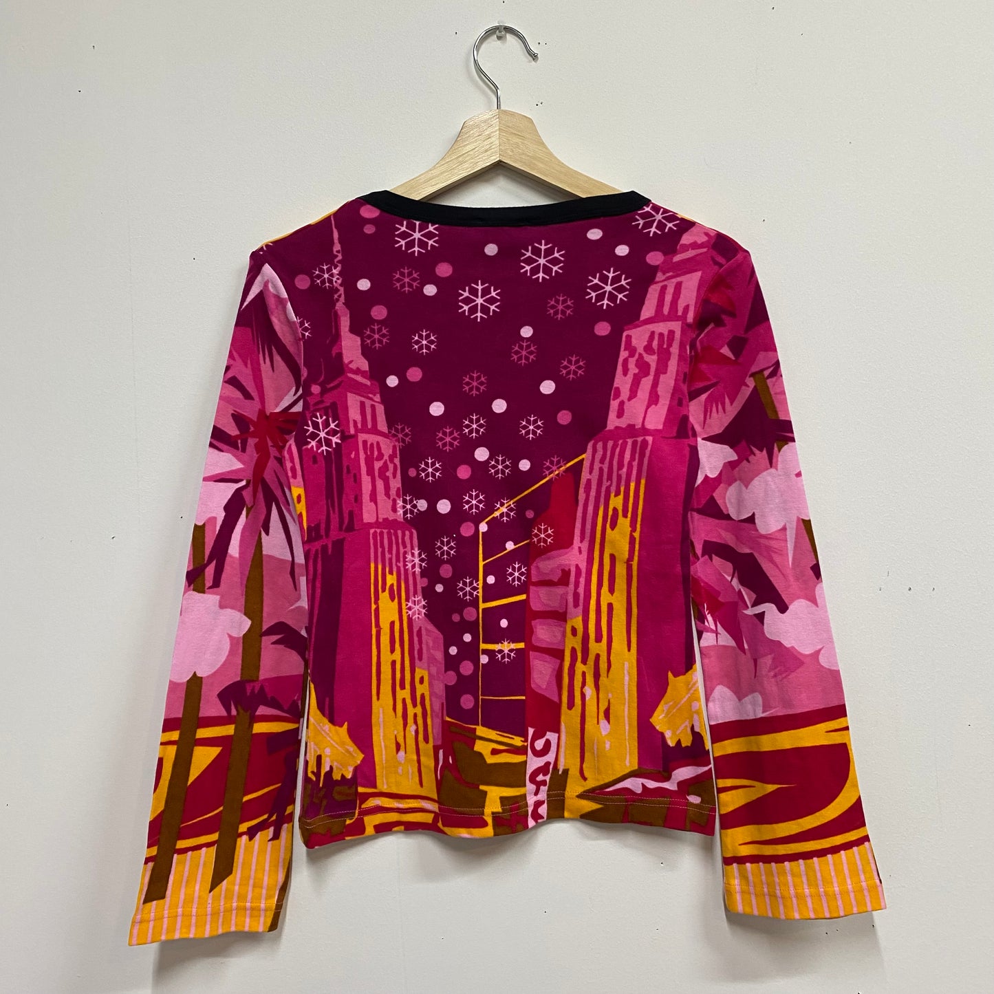 Deadstock late 90s/00s Hayes graphic top
