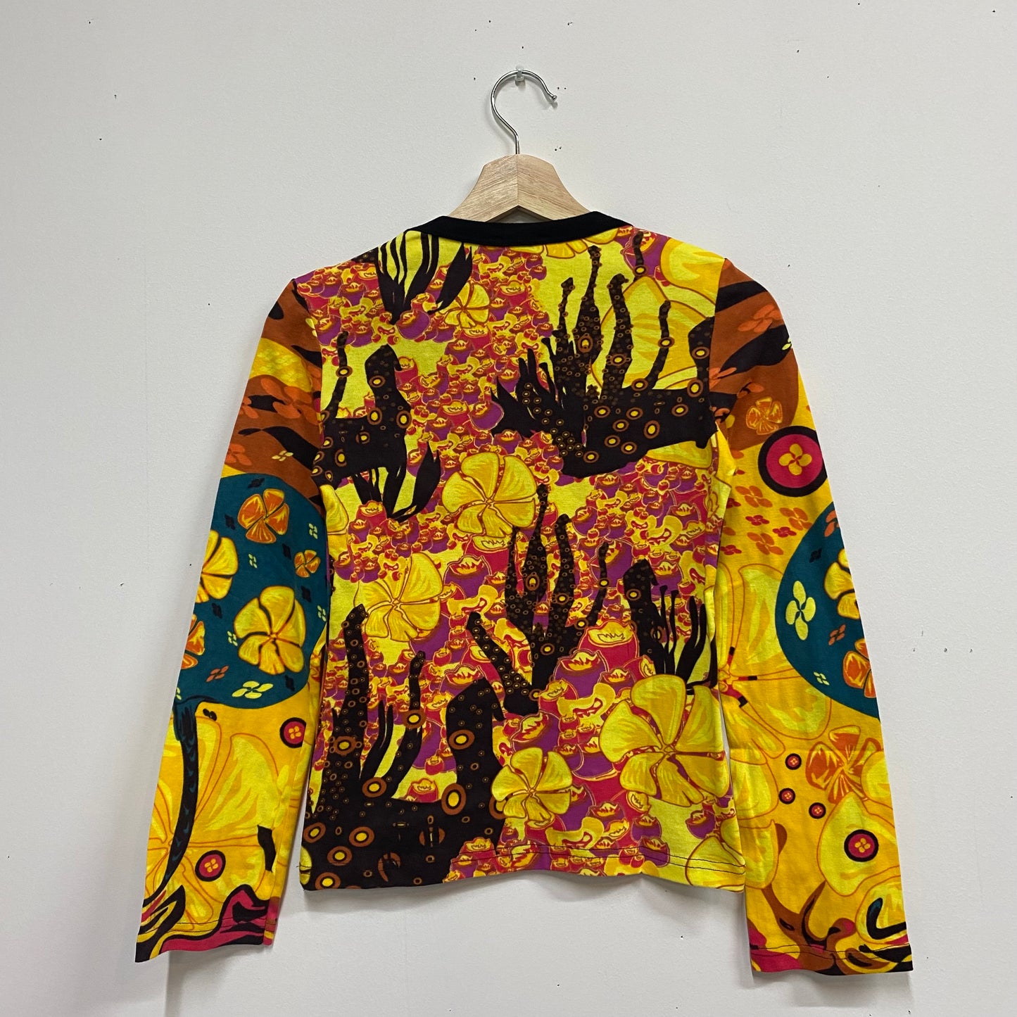 Deadstock late 90s/00s hayes graphic top