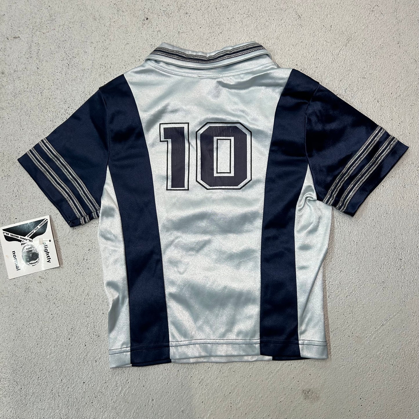 Deadstock 90s blanc noir rave jerseys