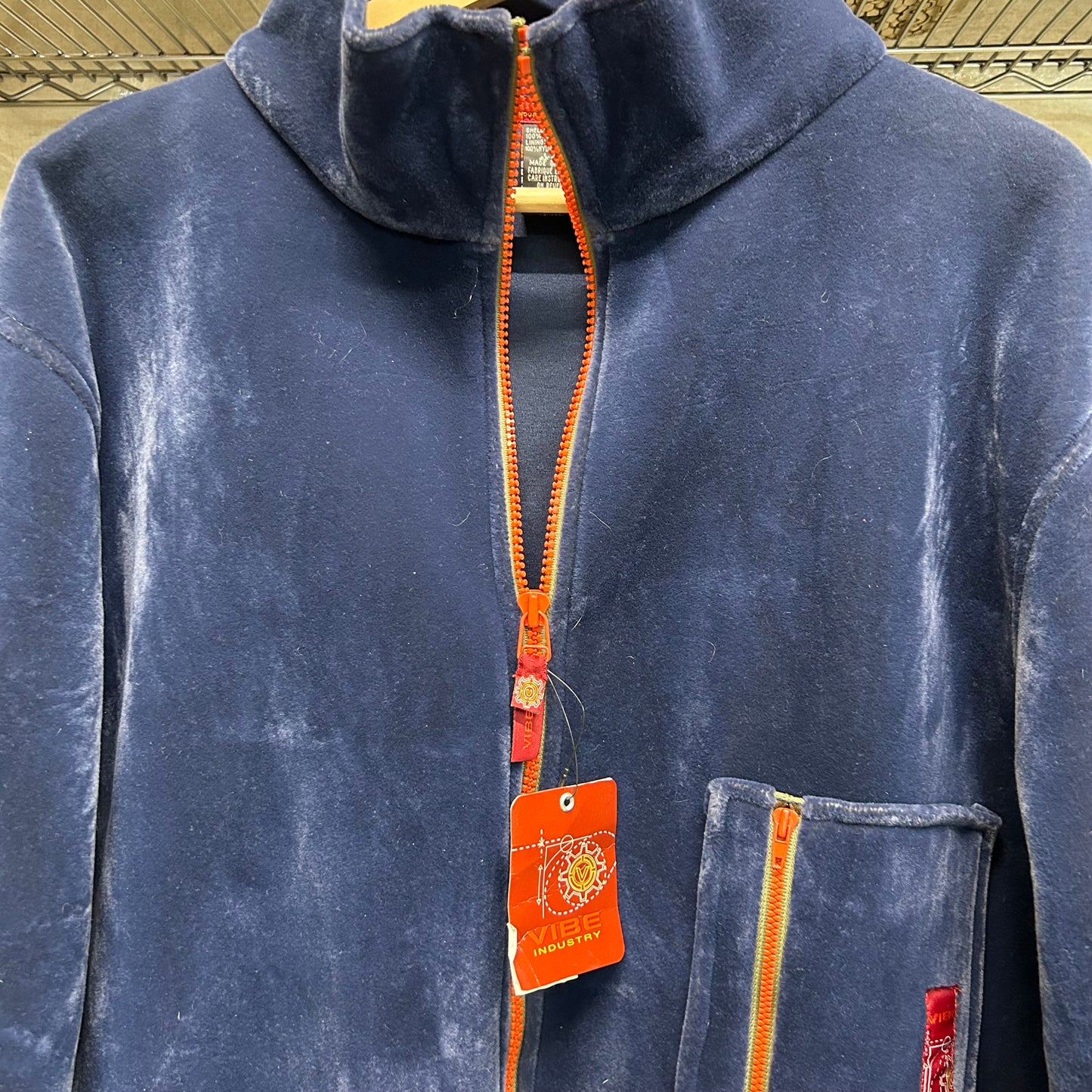 Deadstock 90s cargo velvet zip up