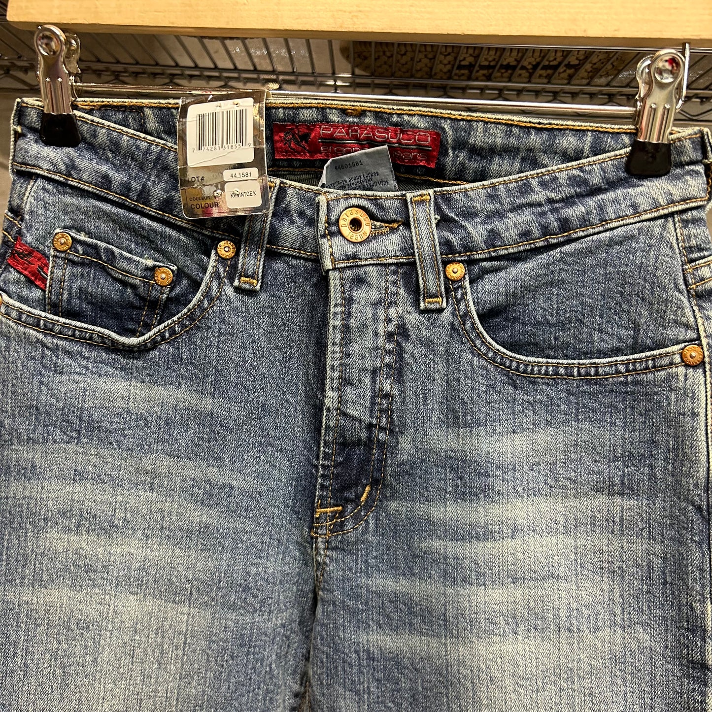 Deadstock early 2000s parasuco jeans