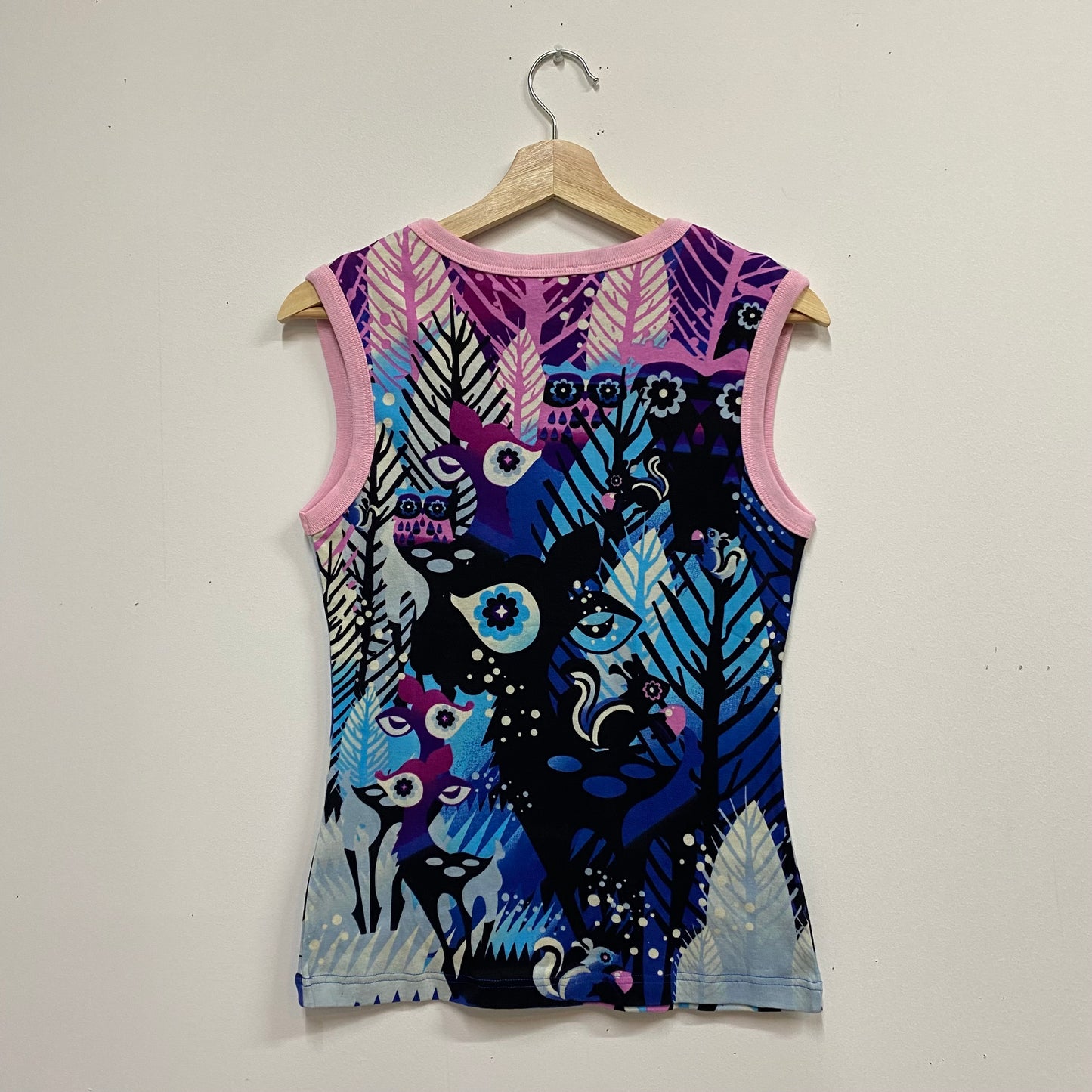 Deadstock late 90s/00s hayes graphic top