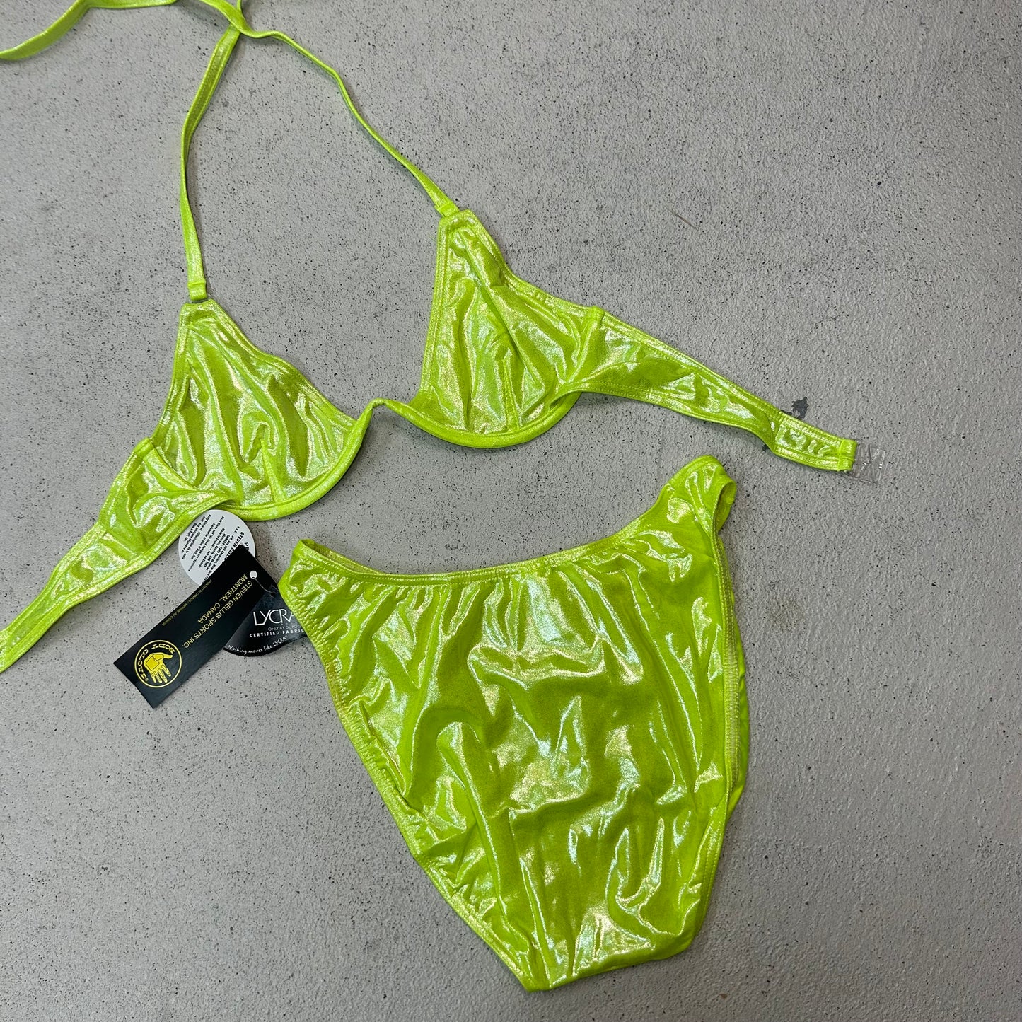 Deadstock 90s body glove “brat” bikini