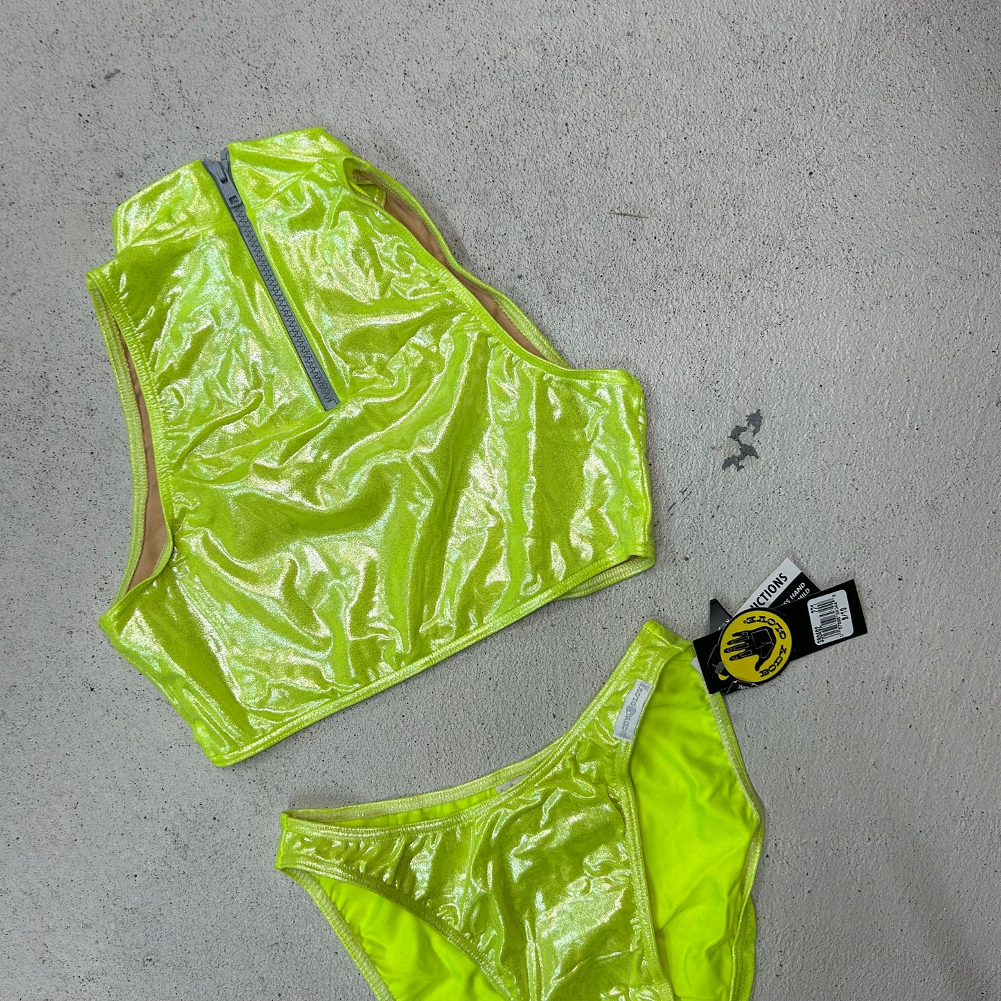 Deadstock 90s body glove half zip bathing suit