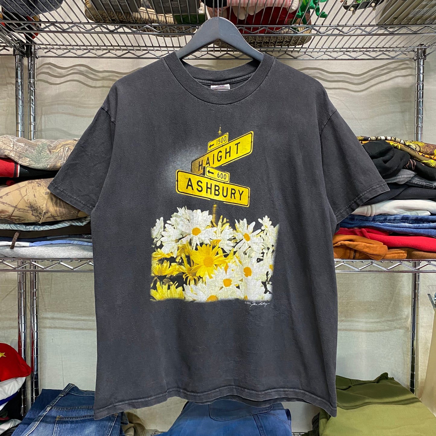 1995 haight ashbury san Francisco tee