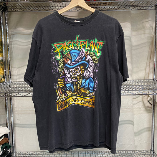 1998 page and plant walking into clarksdale tour tee