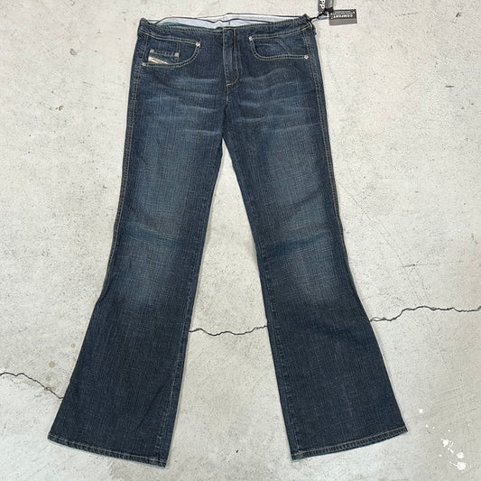 Deadstock early 2000s diesel flared jeans