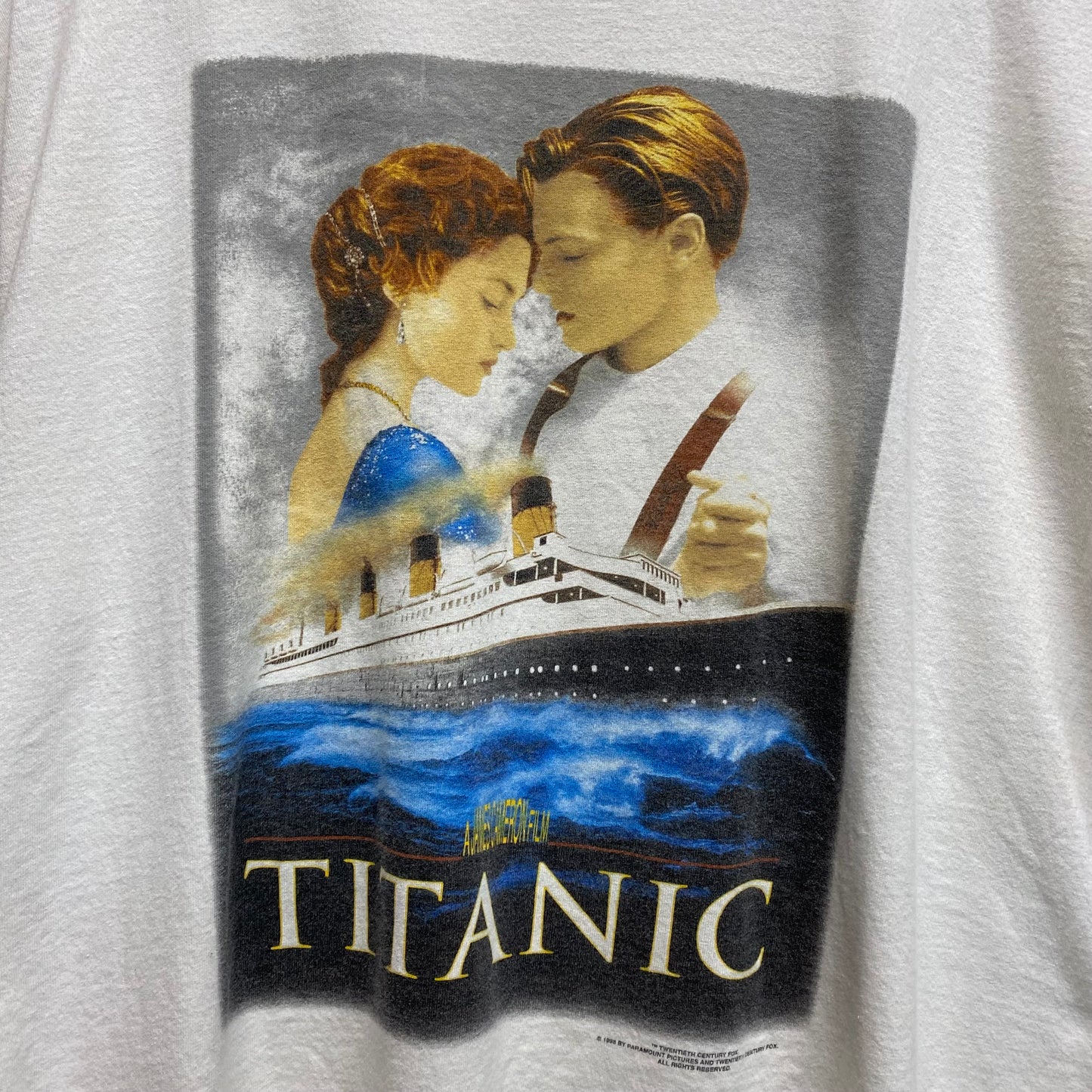 1998 titanic movie poster tee